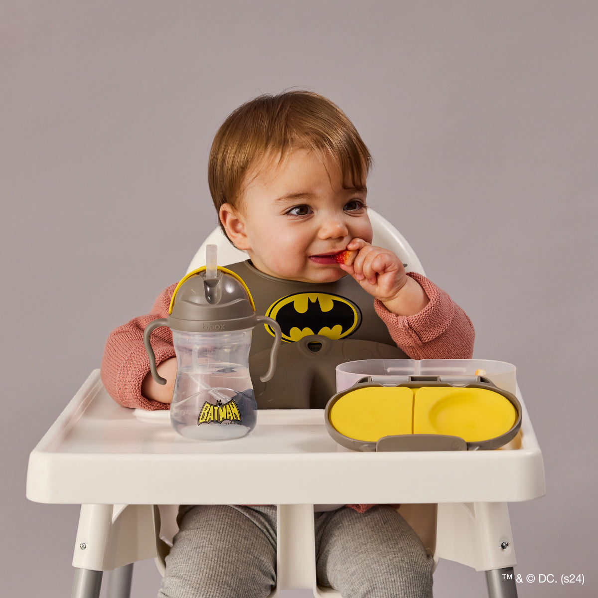 【3/25発売スタート】シリコンビブ/Warner Bros. Silicone Bib - Looney Tunes by b.box and Batman by b.box