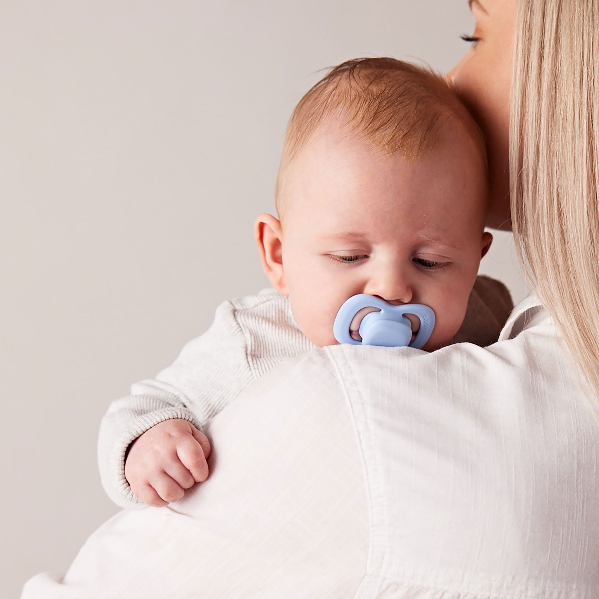 Pacifier パシファイアー(おしゃぶり)