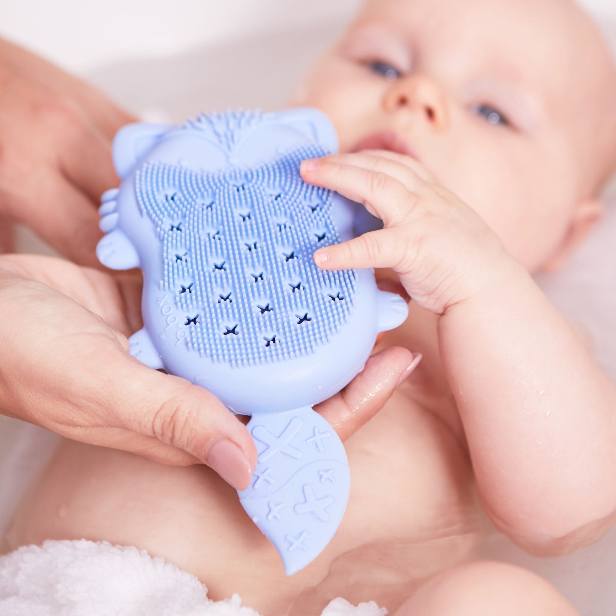 子供用 頭皮用 体用 バスブラシ