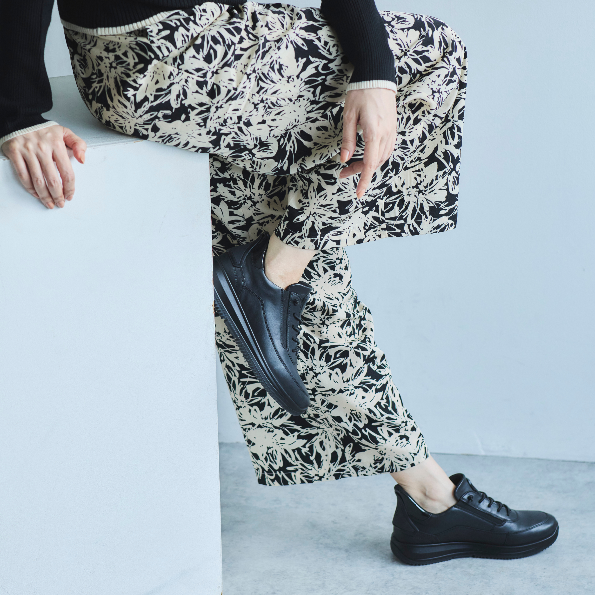【9月発売開始予定】【ara25AW】[12-25545] OSAKA
