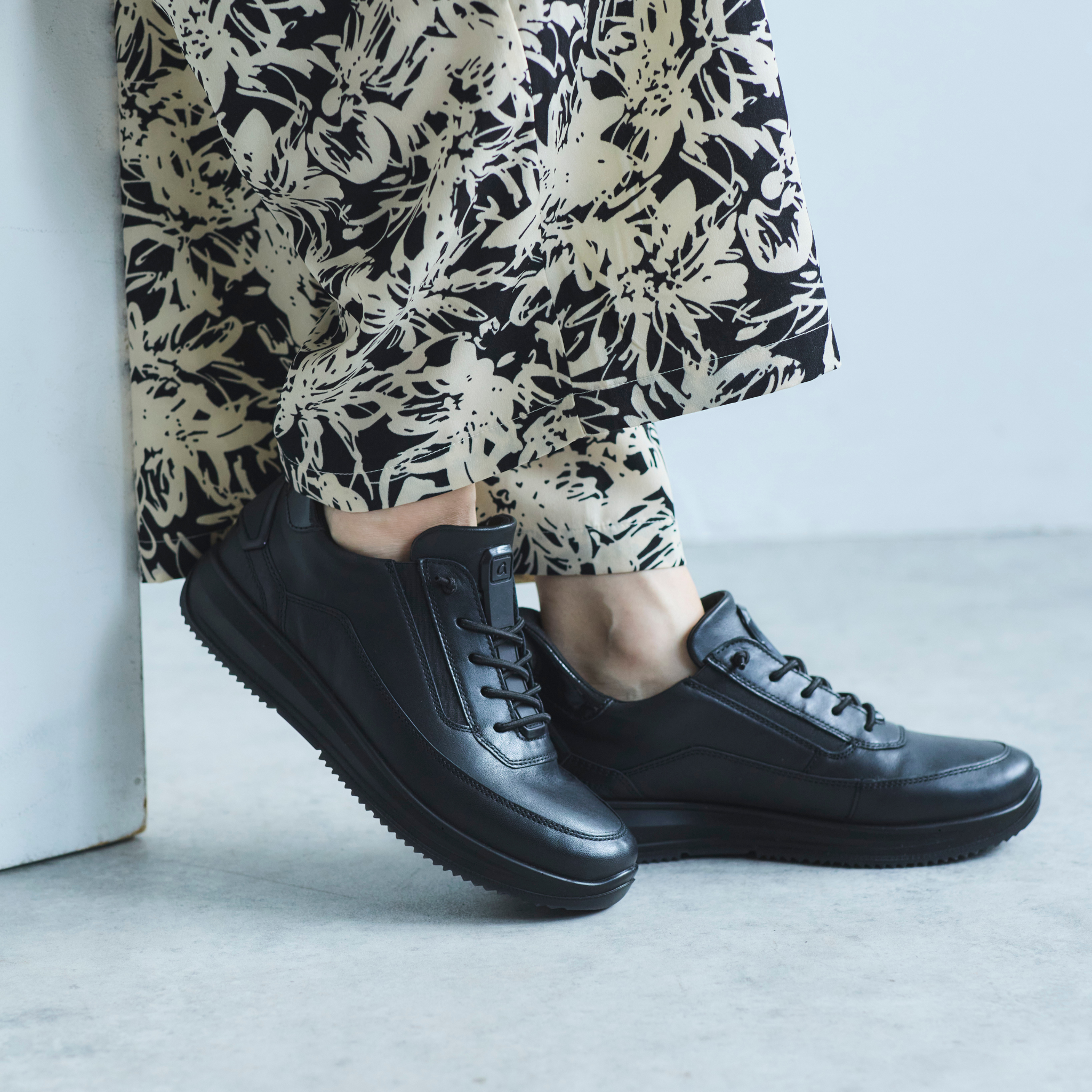 【NEW】【ara25AW】[12-25545] OSAKA